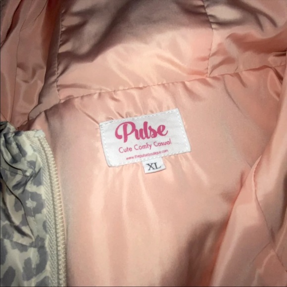 Leopard Rain Jacket - Picture 2 of 3